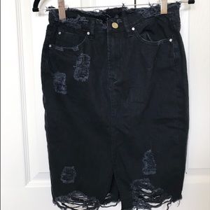 Misguided Black distress Denim Skirt